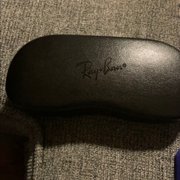Ray-Ban women’s glasses.